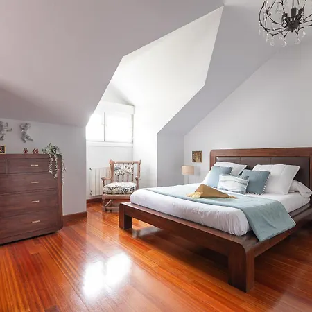 La Casa Del Valle De